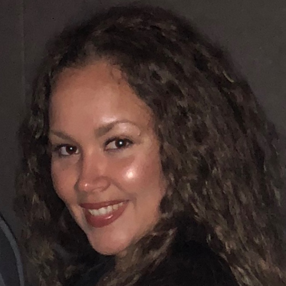 Meet your Posher, Sonia